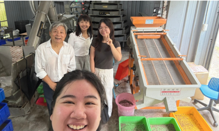 From Food Waste to Valuable Resources: IMES Students Explore Black Soldier Fly Circular Economy Innovation